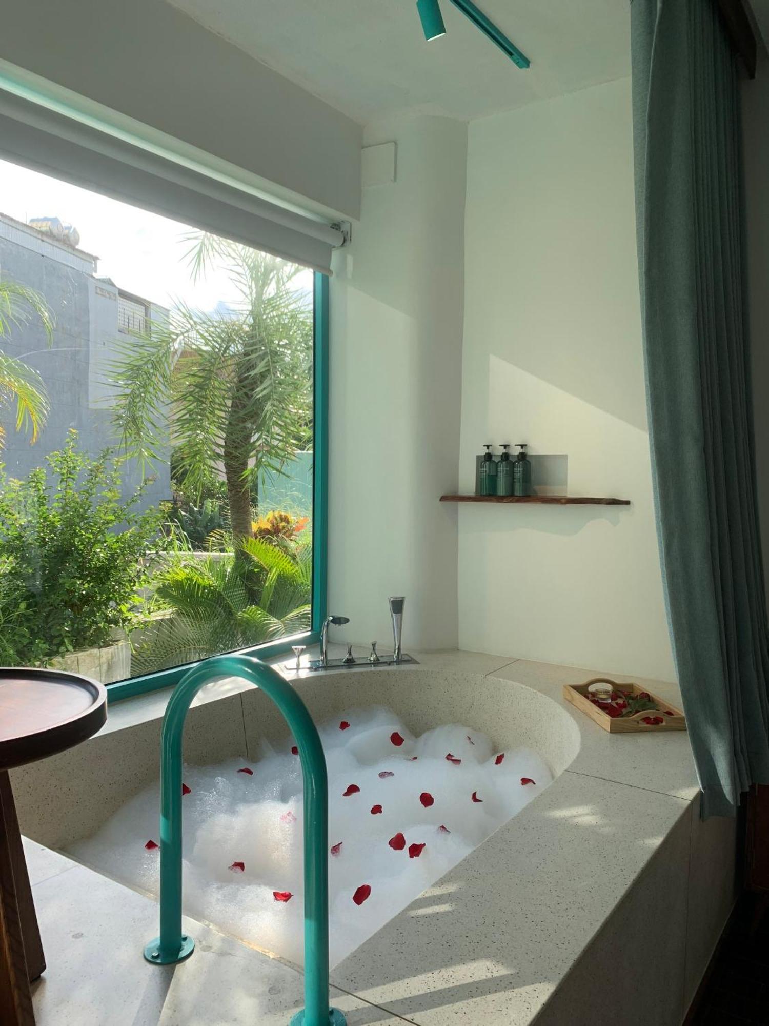 Hotel Le Bouton Đà Nẵng Kültér fotó